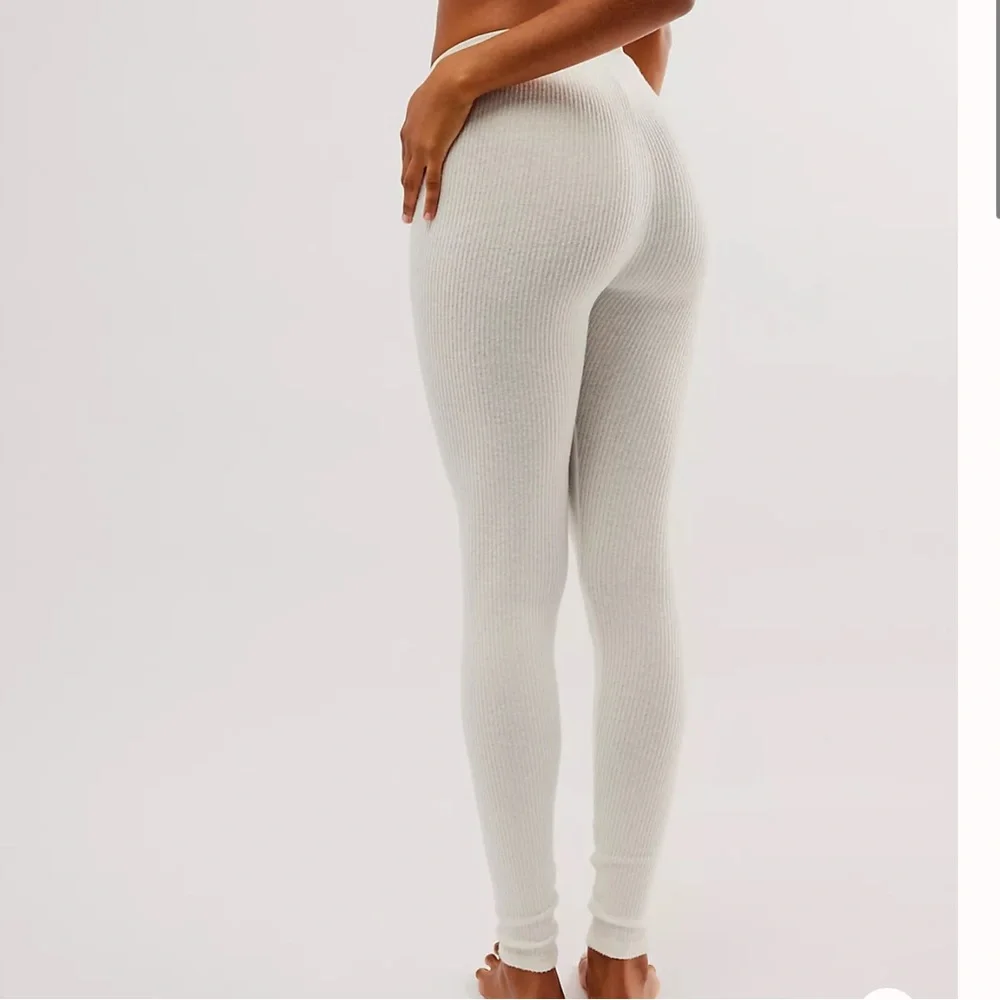 Free People Intimately Ivory Chilled Out Leggings XS